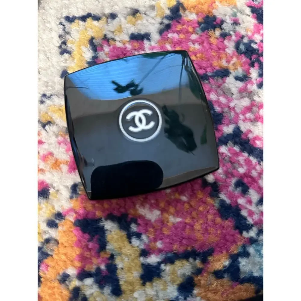 Chanel Les 4 Ombres Multi Effect Quadra Eyeshadow